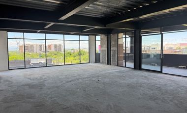 Local comercial en Renta a estrenar