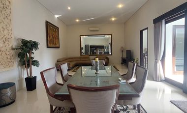 Villa Modern Minimalis Gedong Sari Mumbul Nusa Dua Badung