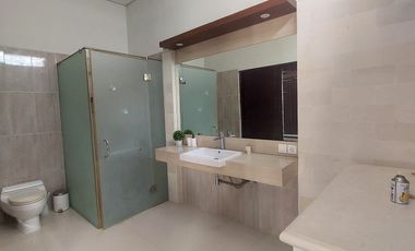 Villa Modern Minimalis Gedong Sari Mumbul Nusa Dua Badung