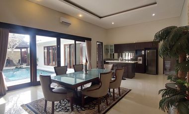 Villa Modern Minimalis Gedong Sari Mumbul Nusa Dua Badung