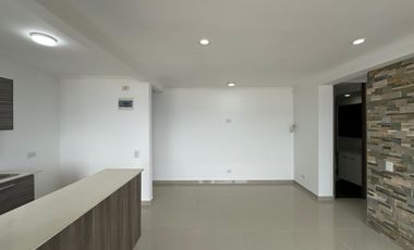 Apartamento En Arriendo, Sector La Estrella- Conjunto Pitriza