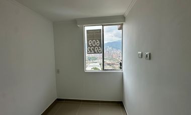 Apartamento En Arriendo, Sector La Estrella- Conjunto Pitriza