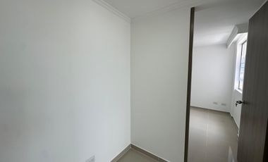 Apartamento En Arriendo, Sector La Estrella- Conjunto Pitriza