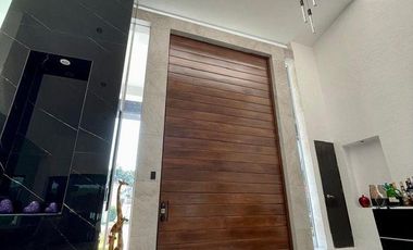 Casa en  venta en fraccionamiento Lomas de Cocoyoc, Morelos