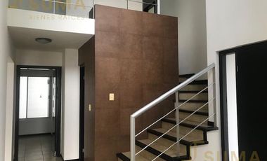 Casa en Venta y Renta con Alberca en Col. El Charro, Tampico Tamaulipas.