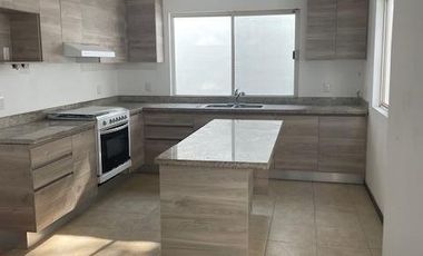 Casa en Venta y Renta con Alberca en Col. El Charro, Tampico Tamaulipas.