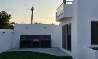 Casa en Venta y Renta con Alberca en Col. El Charro, Tampico Tamaulipas.