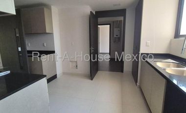 Departamento en renta en Bosque Real Huixquilucan 26-140 JAS