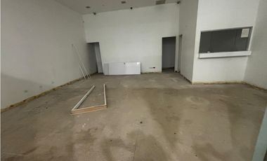 ARRAIJAN / WESTLAND MALL / LOCAL COMERCIAL / 78M / PLANTA BAJA