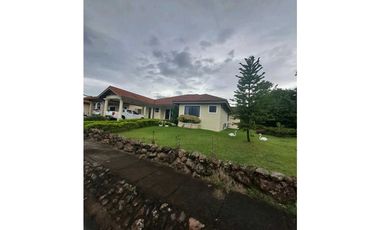ALQUILO CASA EN.LOS.MOLINOS.3HAB