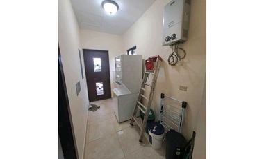 ALQUILO CASA EN.LOS.MOLINOS.3HAB