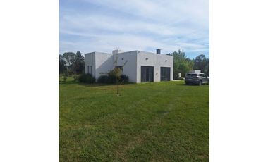 HERMOSA CASA QUINTA EN VENTA EN SAUCE MONTRULL