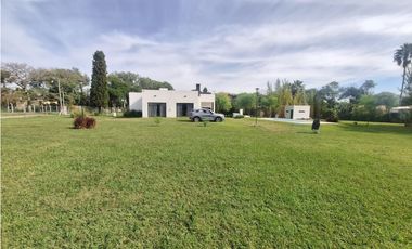 HERMOSA CASA QUINTA EN VENTA EN SAUCE MONTRULL