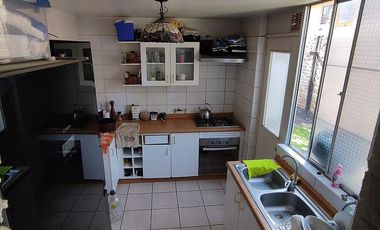 Espaciosa y Segura Casa en Quilicura: