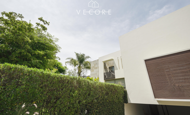 CASA EN RENTA EN VALLE REAL, ZAPOPAN