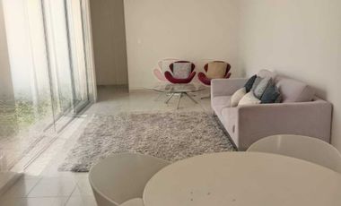 Departamento Loft 2 Recámaras con Jardín Interior en Fraccionamiento Privado – E