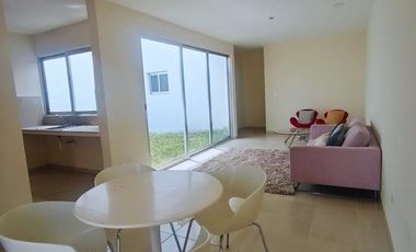 Departamento Loft 2 Recámaras con Jardín Interior en Fraccionamiento Privado – E