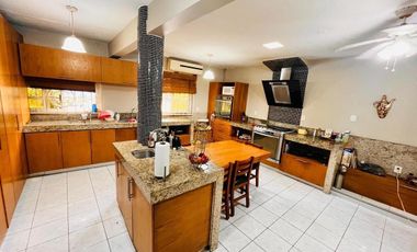 Casa en venta en Veracruz con Alberca Fracc. Floresta