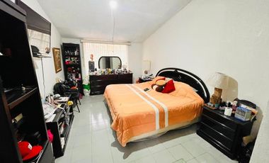 Casa en venta en Veracruz con Alberca Fracc. Floresta