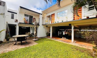 Casa en venta en Veracruz con Alberca Fracc. Floresta