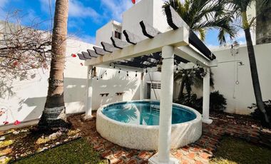 Casa en venta en Veracruz con Alberca Fracc. Floresta