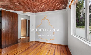 Casa con chimenea en renta en Lomas de Tecamachalco, Estado de México