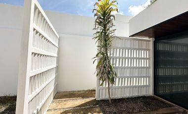 Casa en VENTA | ZENDERA | CONKAL | ENTREGA INMEDIATA