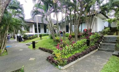 Villa View Hutan dan Sungai di Nyambu Tabanan