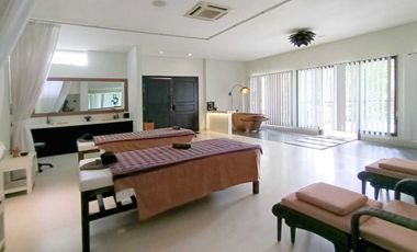 Villa View Hutan dan Sungai di Nyambu Tabanan