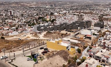 Terreno en venta en Jardines de Agua Caliente.Cerca de Hipódromo, 5 y 10, Brisas
