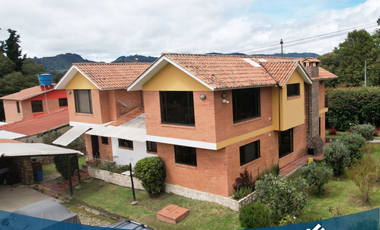 Vendo Hermosa Casa Campestre en Tabio Vereda Juaica