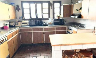 Venta Casa.  Oportunidad de inversión! para oficinas, consultorios