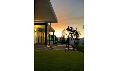 VENDO CASA CAMPESTRE GUATEQUE - BOYACA - URGEME