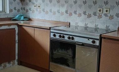 Rumah mewah 2 lantai siap huni ada kolam renang di lippo karawaci