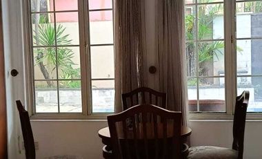 Rumah mewah 2 lantai siap huni ada kolam renang di lippo karawaci