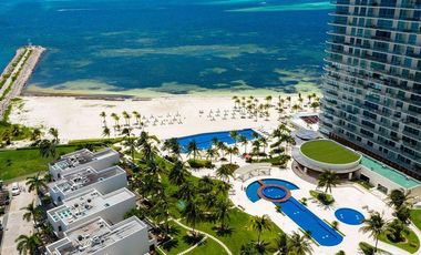 Se Renta Casa en Novo Puerto Cancún con acceso a la playa y amenidades