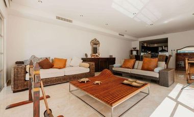 Se Renta Casa en Novo Puerto Cancún con acceso a la playa y amenidades