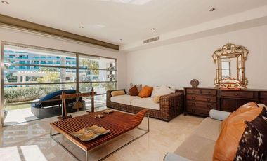 Se Renta Casa en Novo Puerto Cancún con acceso a la playa y amenidades