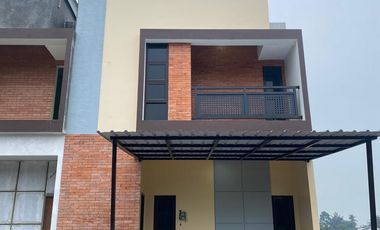 Jual Rumah Tingkat Purwakarta Kota Lt 67 m2 Ciwareng