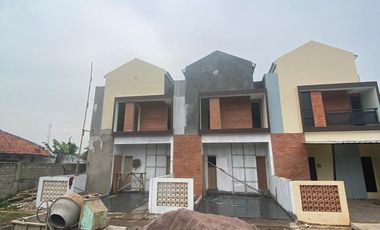 Jual Rumah Tingkat Purwakarta Kota Lt 67 m2 Ciwareng