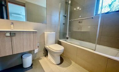 ALVARO CASANOVA, LA REINA ALTA, CONDOMINIO