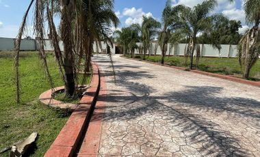 Quinta con gallerras a 5 minutos de Periferici Sur