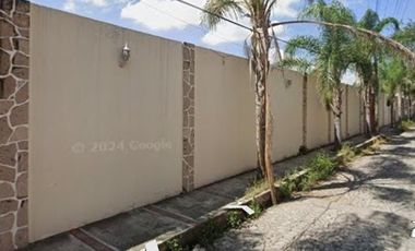 Quinta con gallerras a 5 minutos de Periferici Sur