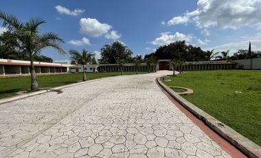 Quinta con gallerras a 5 minutos de Periferici Sur