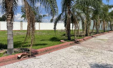 Quinta con gallerras a 5 minutos de Periferici Sur