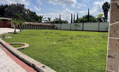 Quinta con gallerras a 5 minutos de Periferici Sur