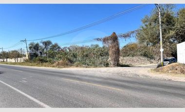 Terreno comercial en venta en Chapala Centro