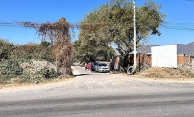Terreno comercial en venta en Chapala Centro