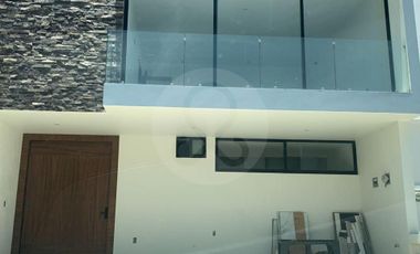 coto bizantino Casa en venta en Fraccionamiento Valle Imperial