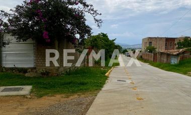 VENTA DE TERRENO CON BUNGALOW EN HUAYAPAM  - (3)